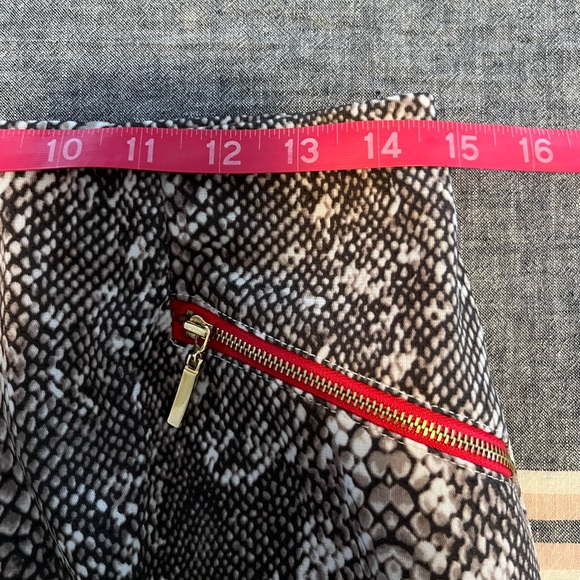 ALFANI | Med | Snakeskin - Picture 7 of 12